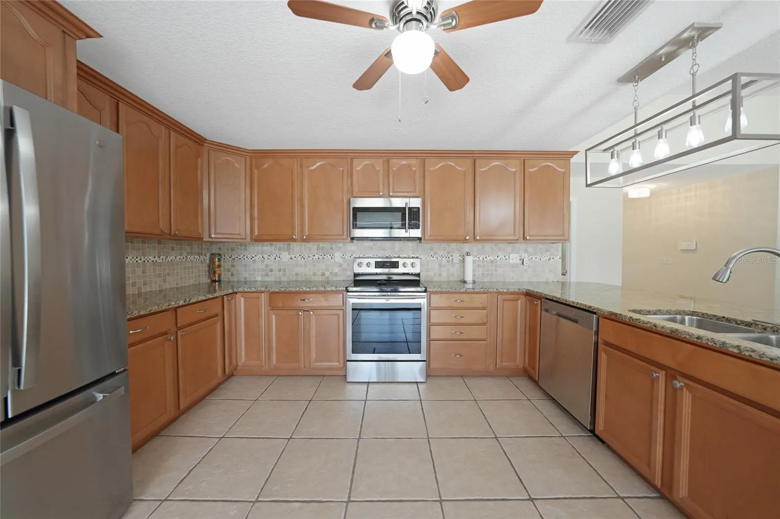 3767 TRIPOLI BLVD