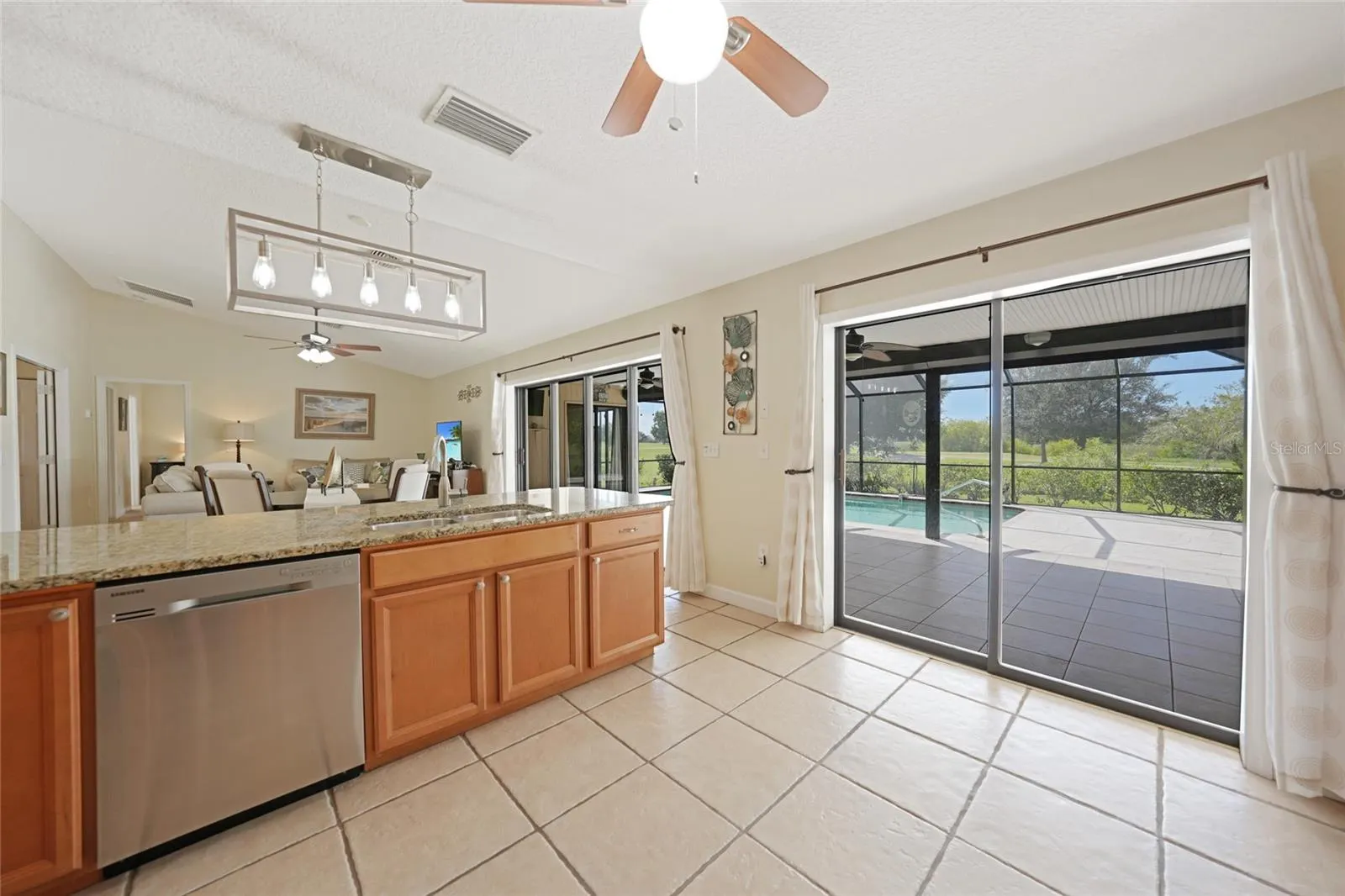 3767 TRIPOLI BLVD