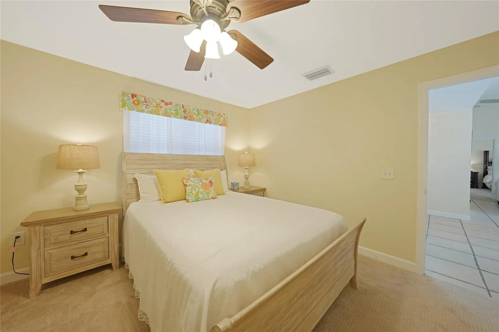 3767 TRIPOLI BLVD