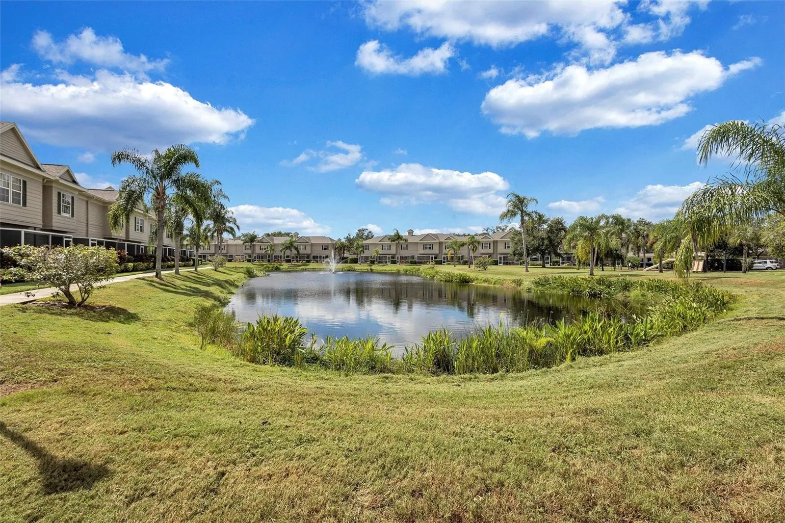 7696 PLANTATION CIR #7696, #7696