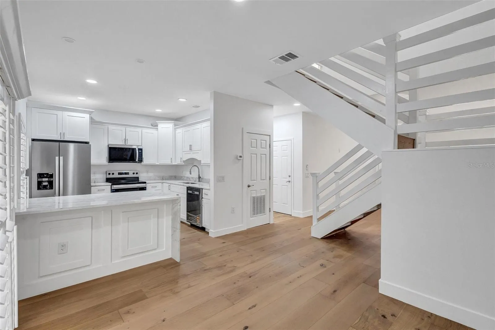 7696 PLANTATION CIR #7696, #7696