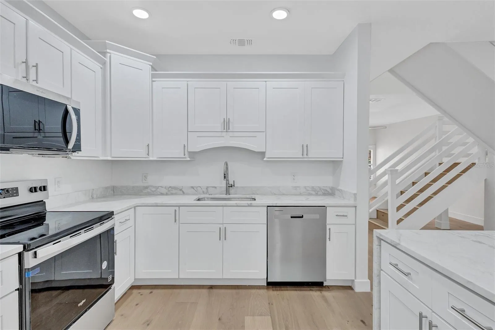 7696 PLANTATION CIR #7696, #7696