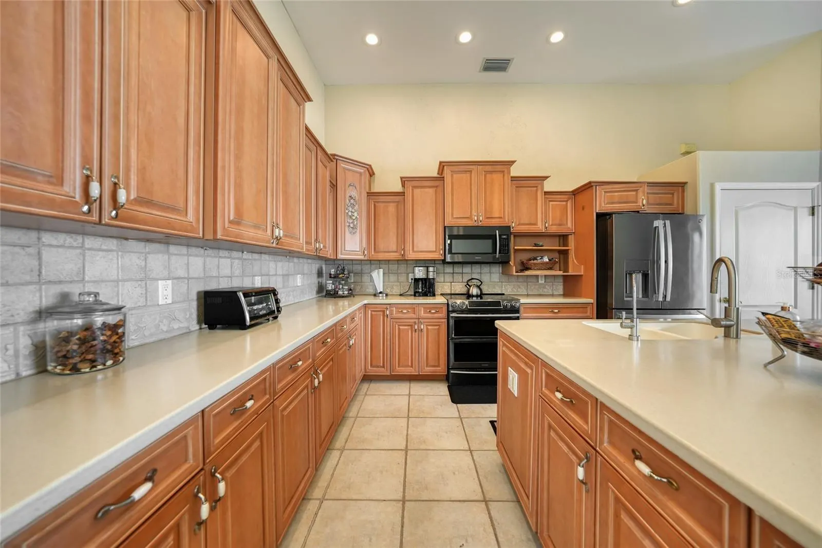 26089 TEMPLAR LN
