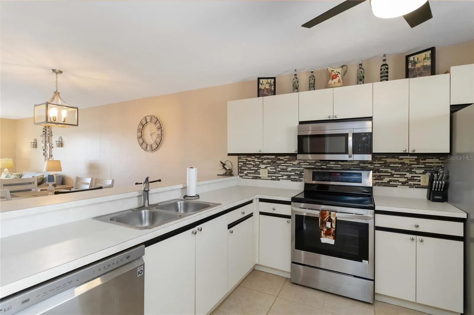 175 KINGS HWY #1022, #1022