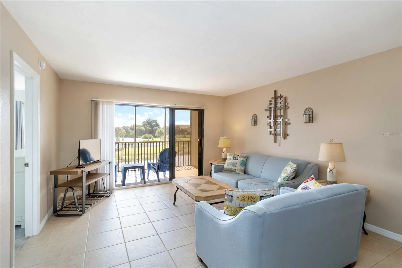 175 KINGS HWY #1022, #1022