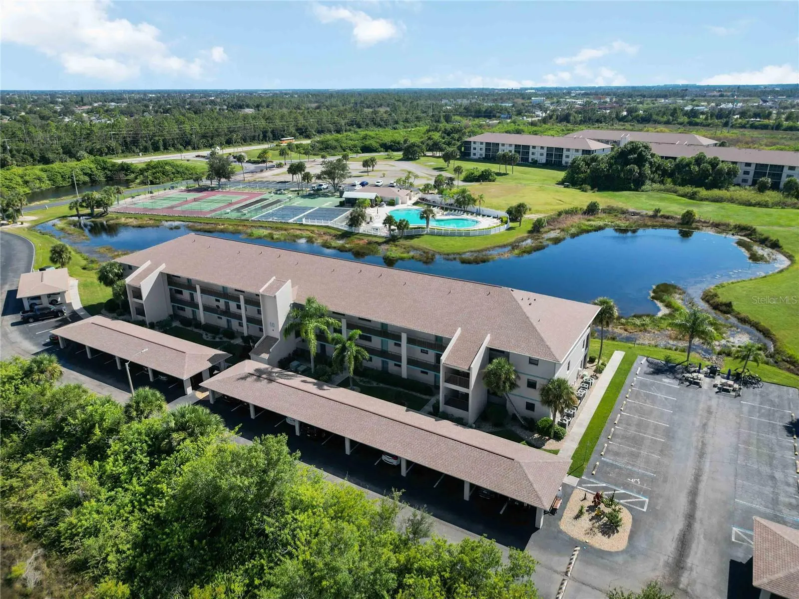 175 KINGS HWY #1022, #1022