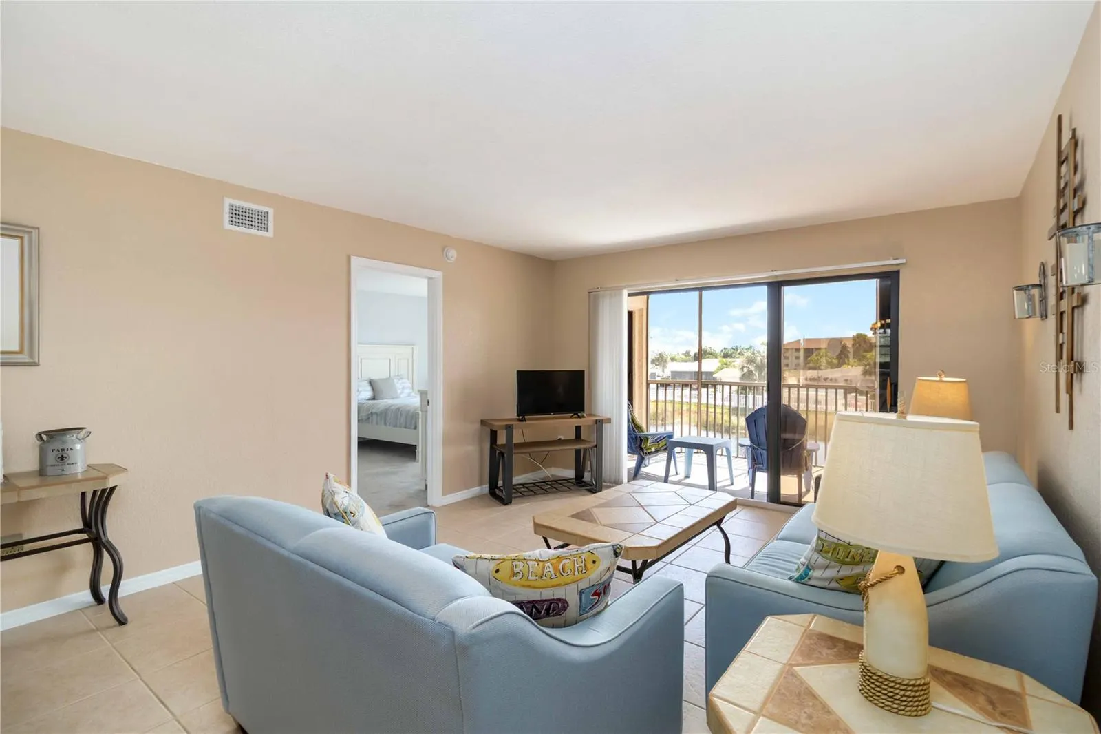 175 KINGS HWY #1022, #1022