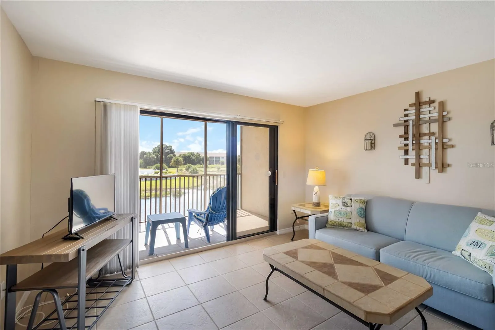175 KINGS HWY #1022, #1022