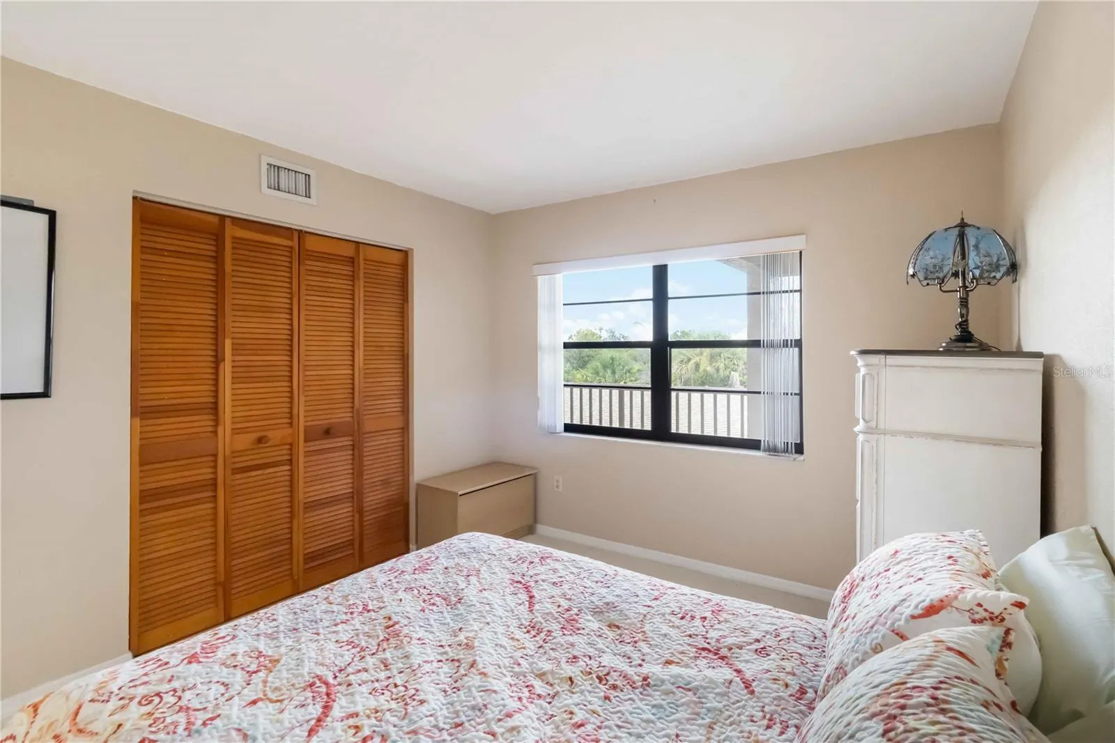 175 KINGS HWY #1022, #1022
