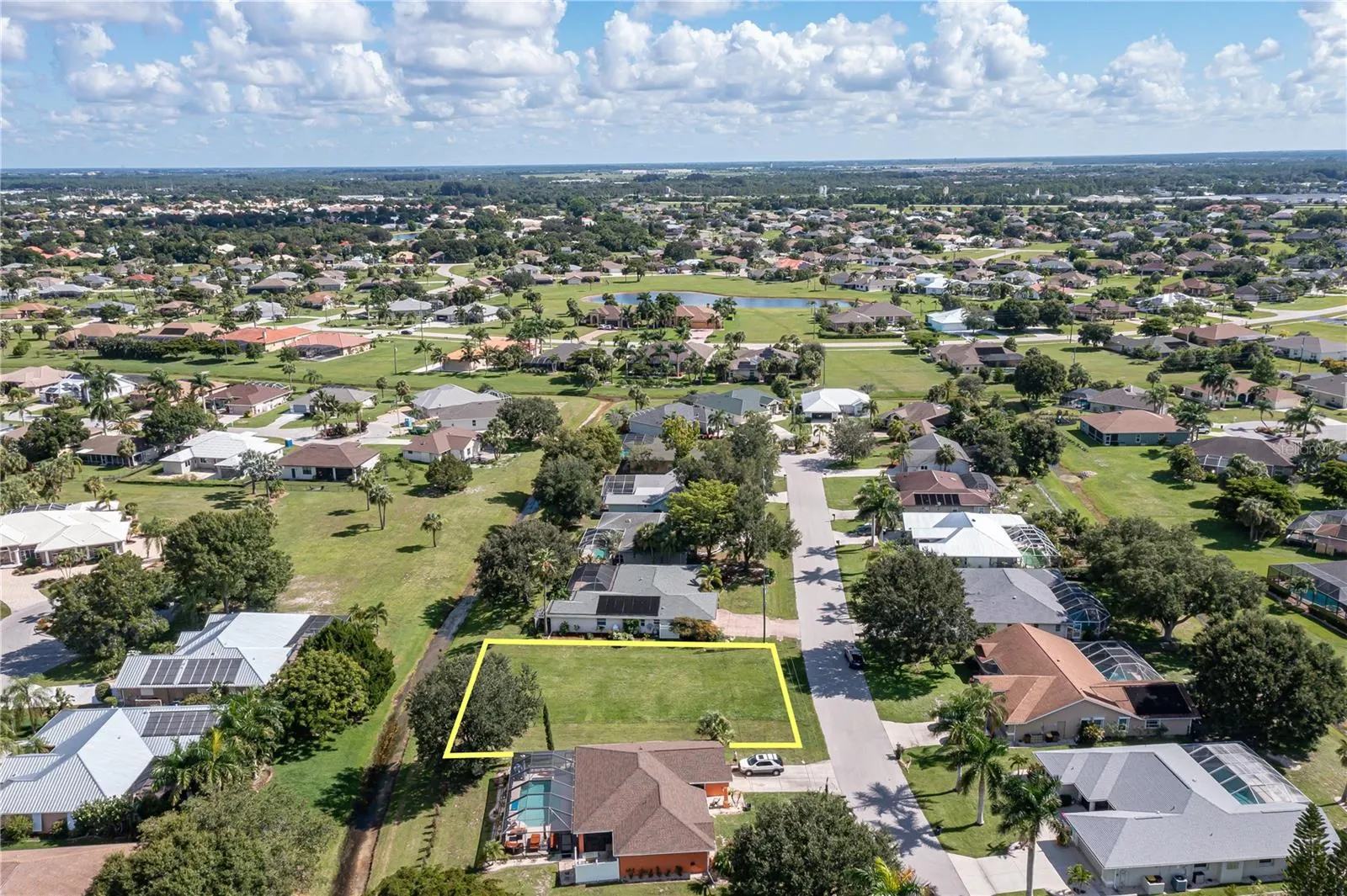 7535 CORAL TREE