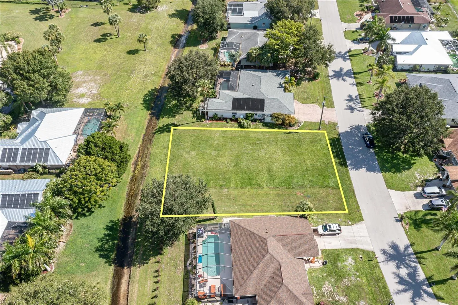 7535 CORAL TREE