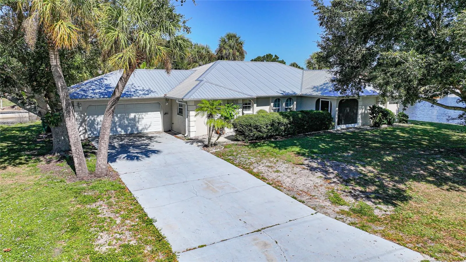 2037 PALM HARBOR TER
