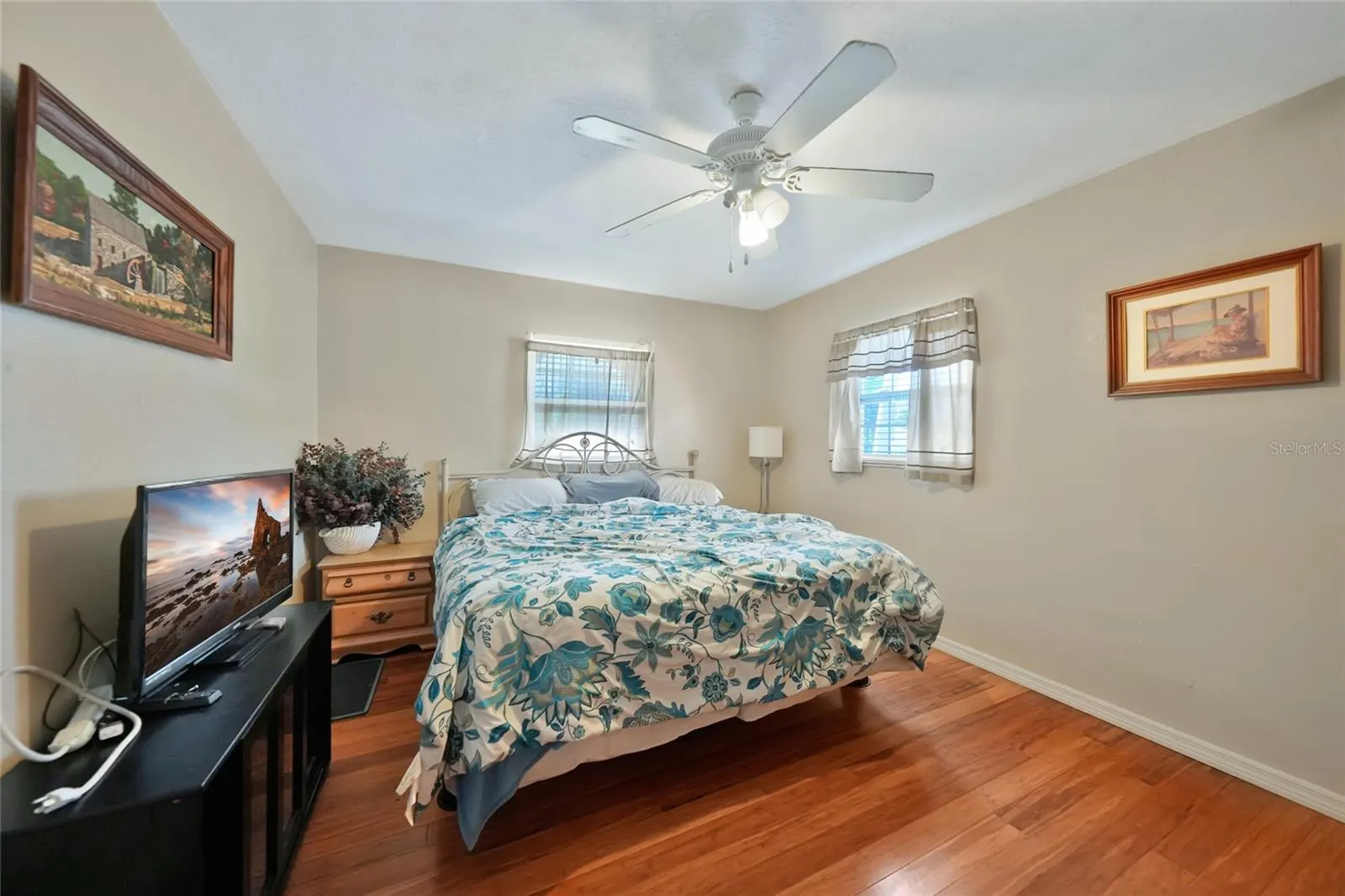 2037 PALM HARBOR TER