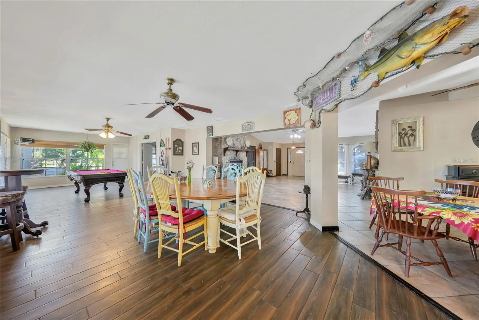 2037 PALM HARBOR TER