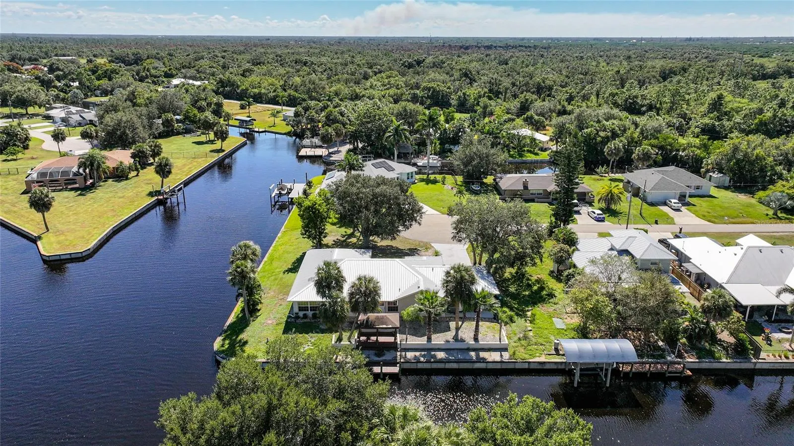 2037 PALM HARBOR TER