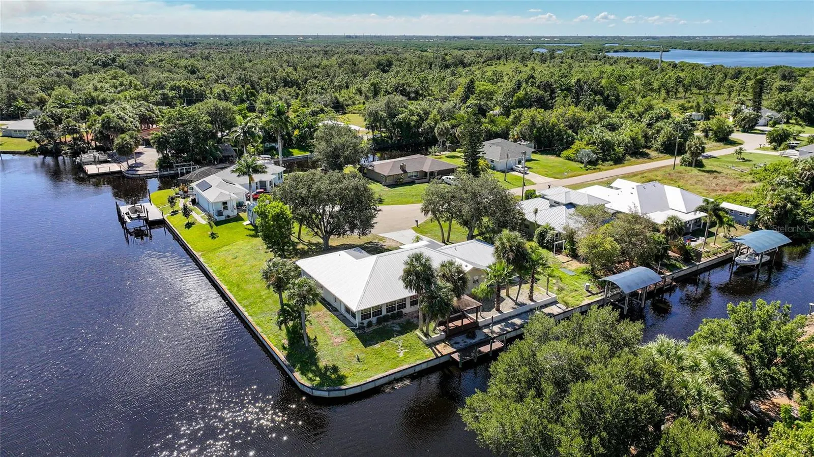 2037 PALM HARBOR TER