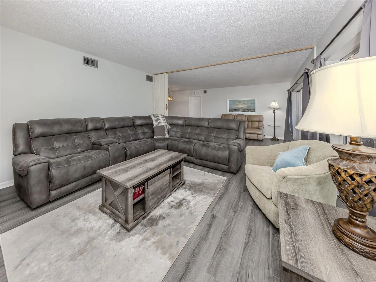 437 CERROMAR LN #312, #312