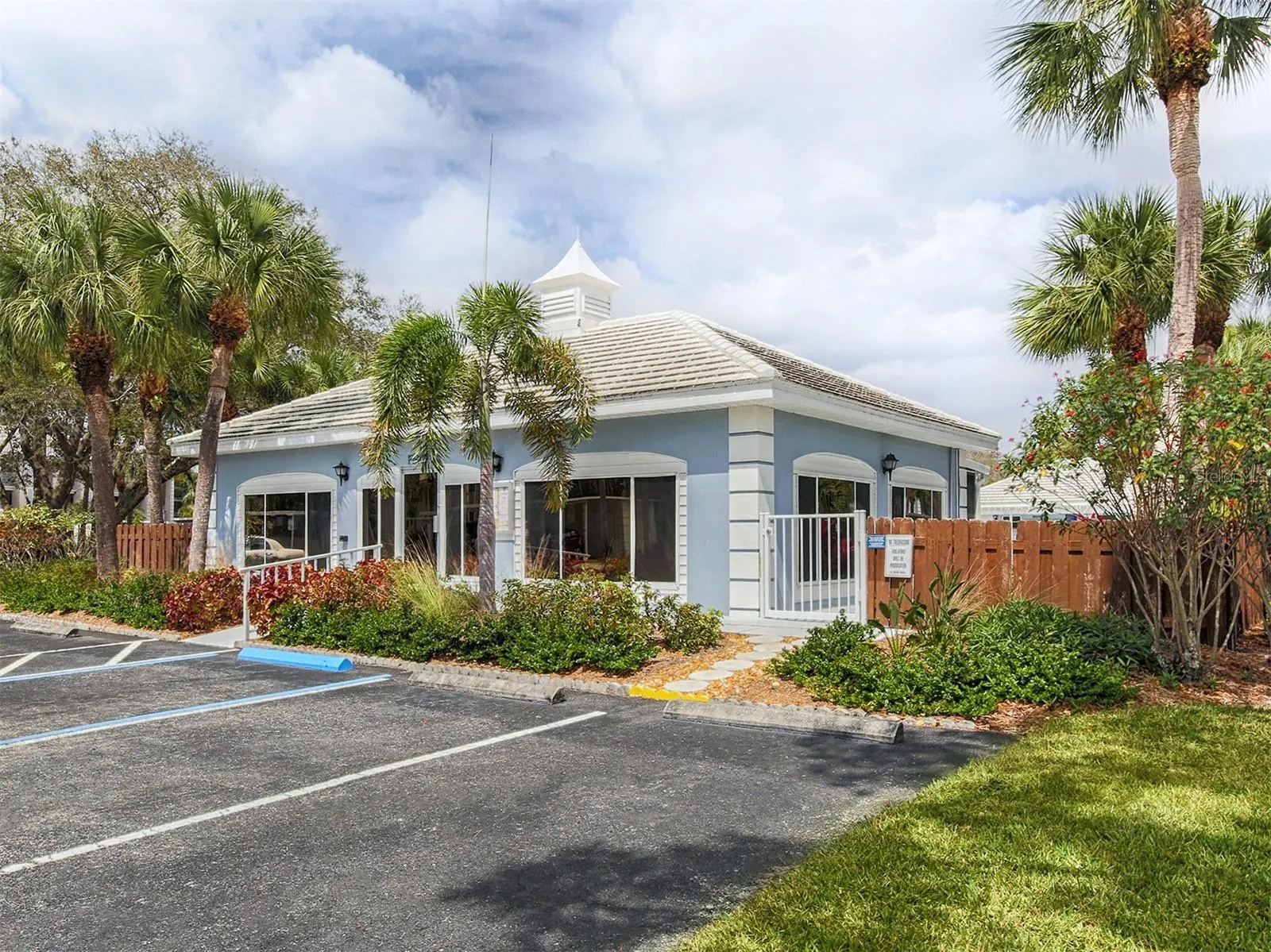 437 CERROMAR LN #312, #312