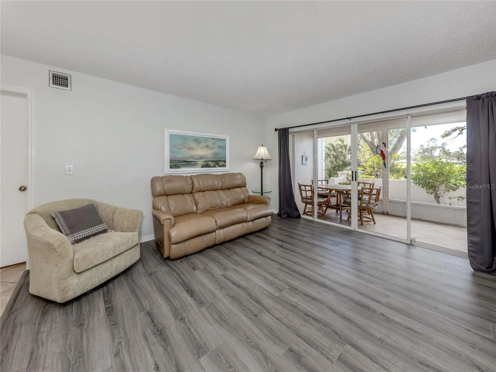 437 CERROMAR LN #312, #312