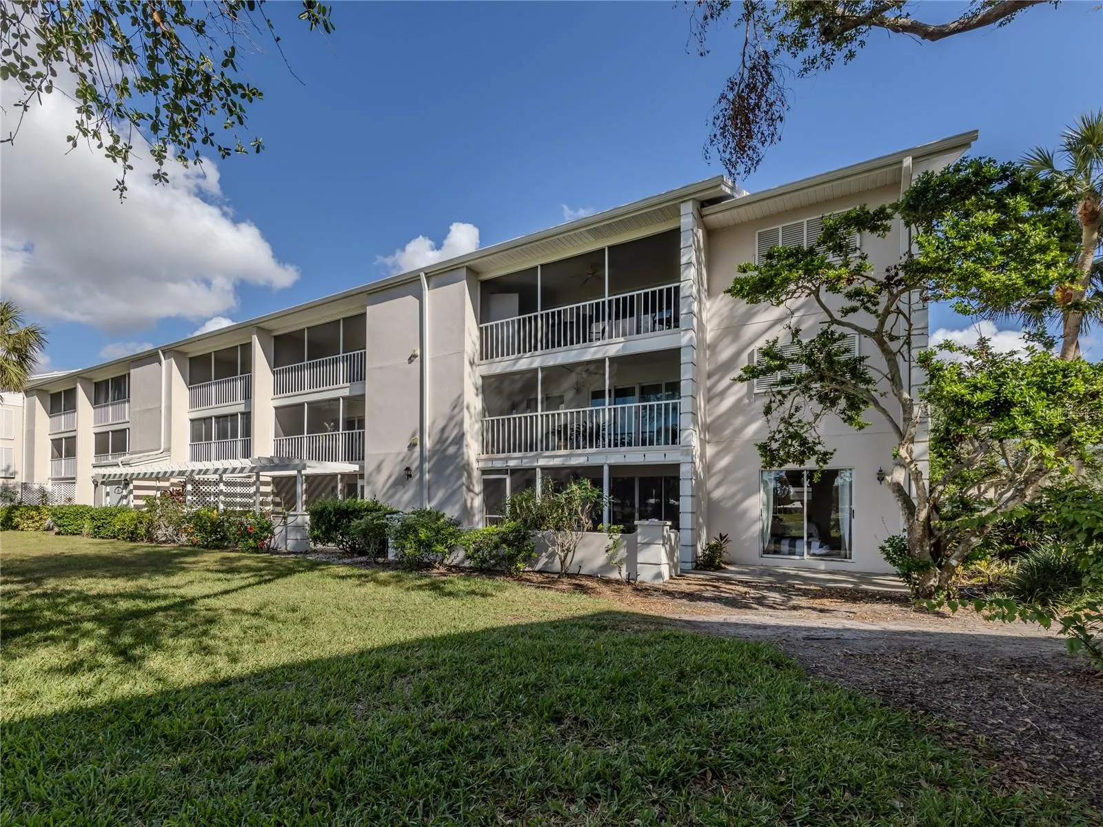 437 CERROMAR LN #312, #312