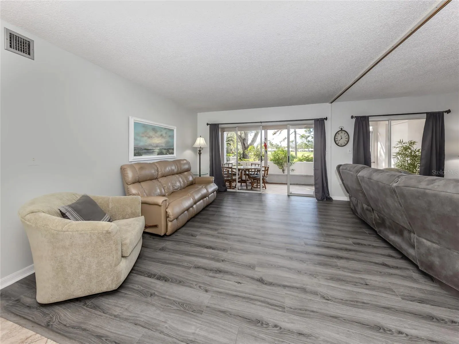 437 CERROMAR LN #312, #312