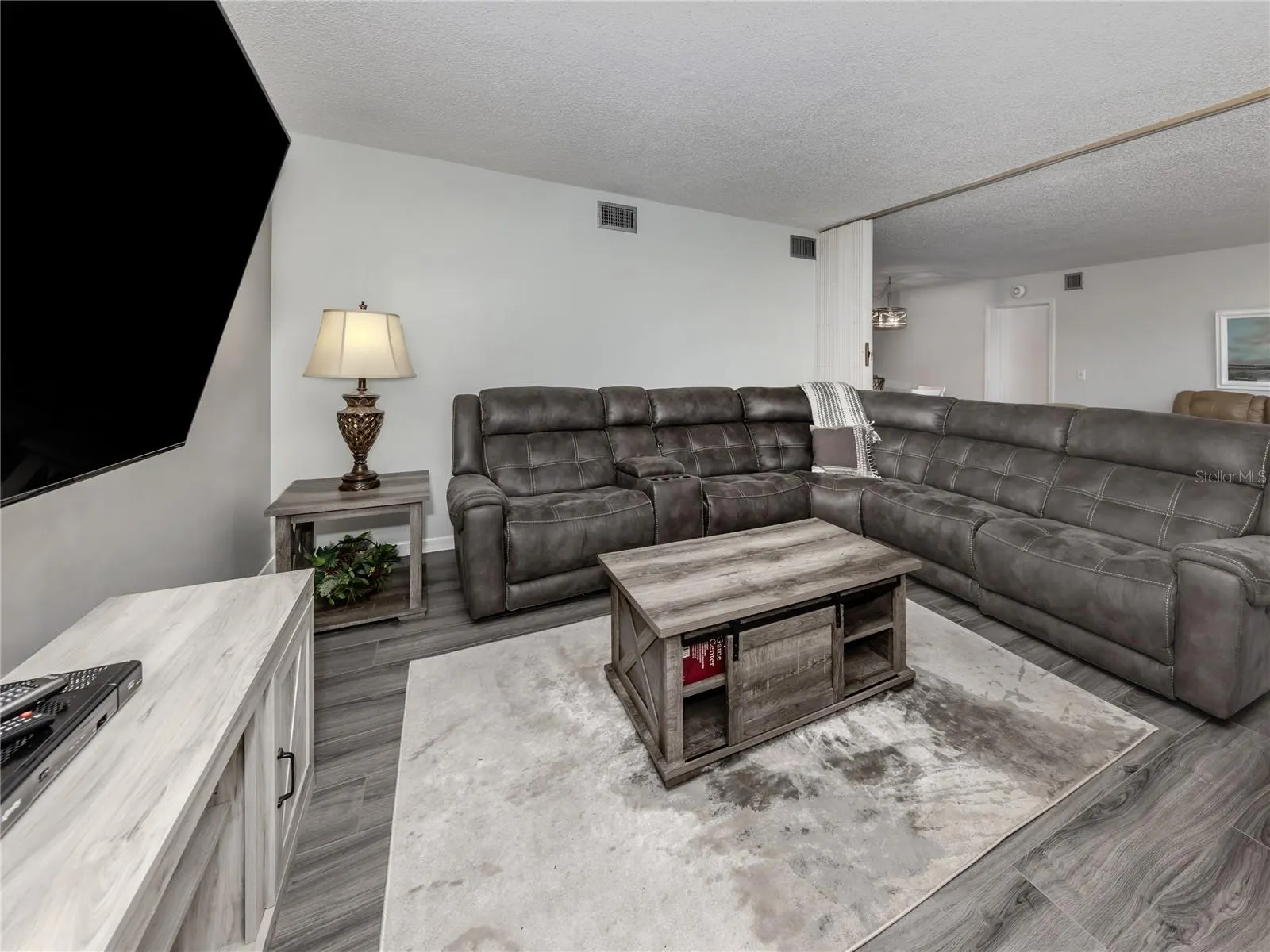 437 CERROMAR LN #312, #312