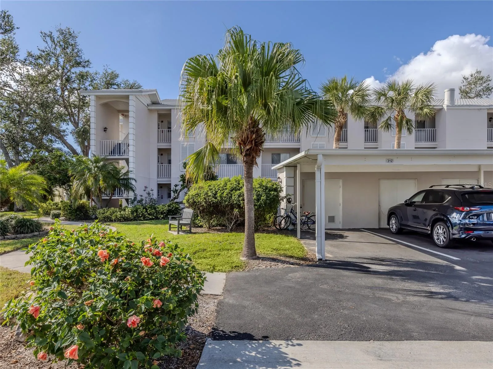 437 CERROMAR LN #312, #312