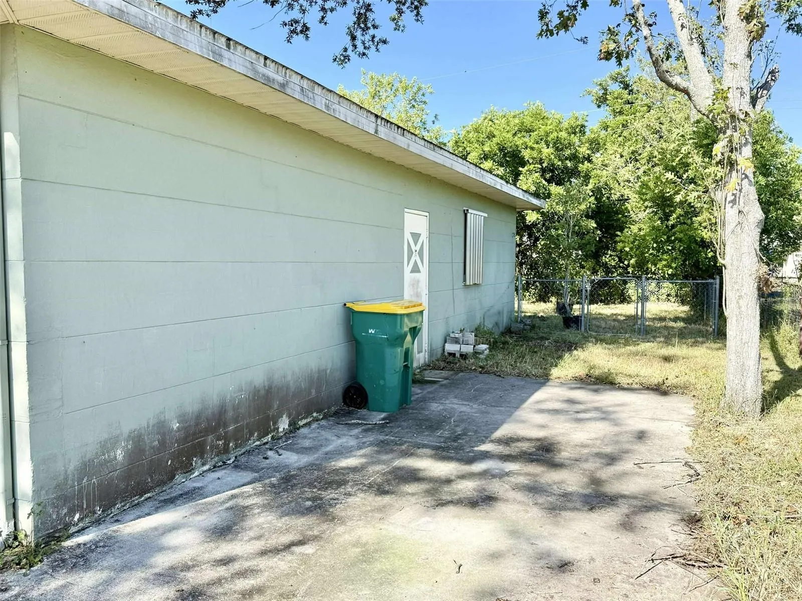 400 DALTON BLVD