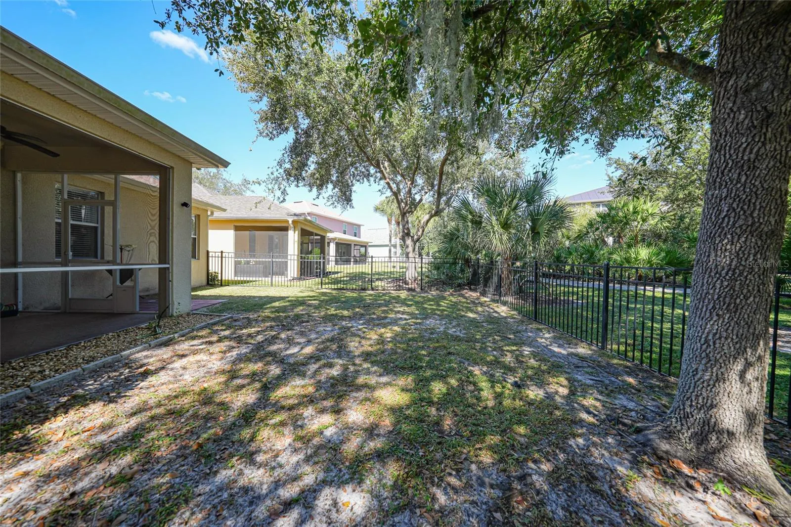 10007 WINDING RIVER RD