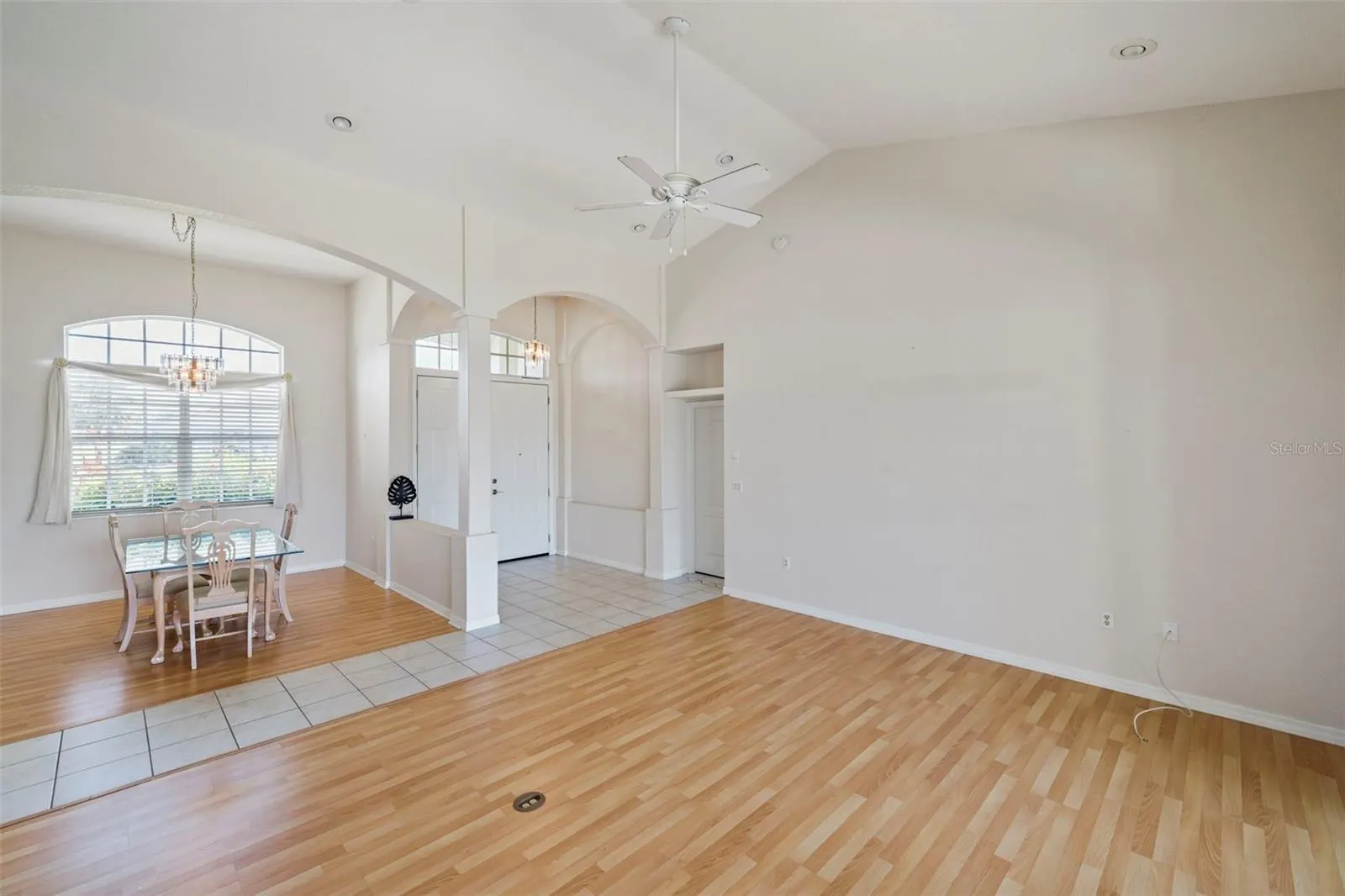 12942 SW KINGSWAY CIR