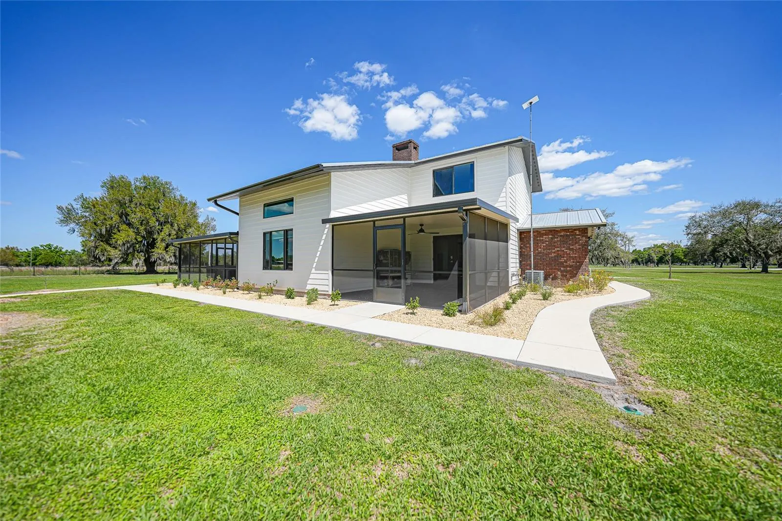 3049 SW COUNTY ROAD 769