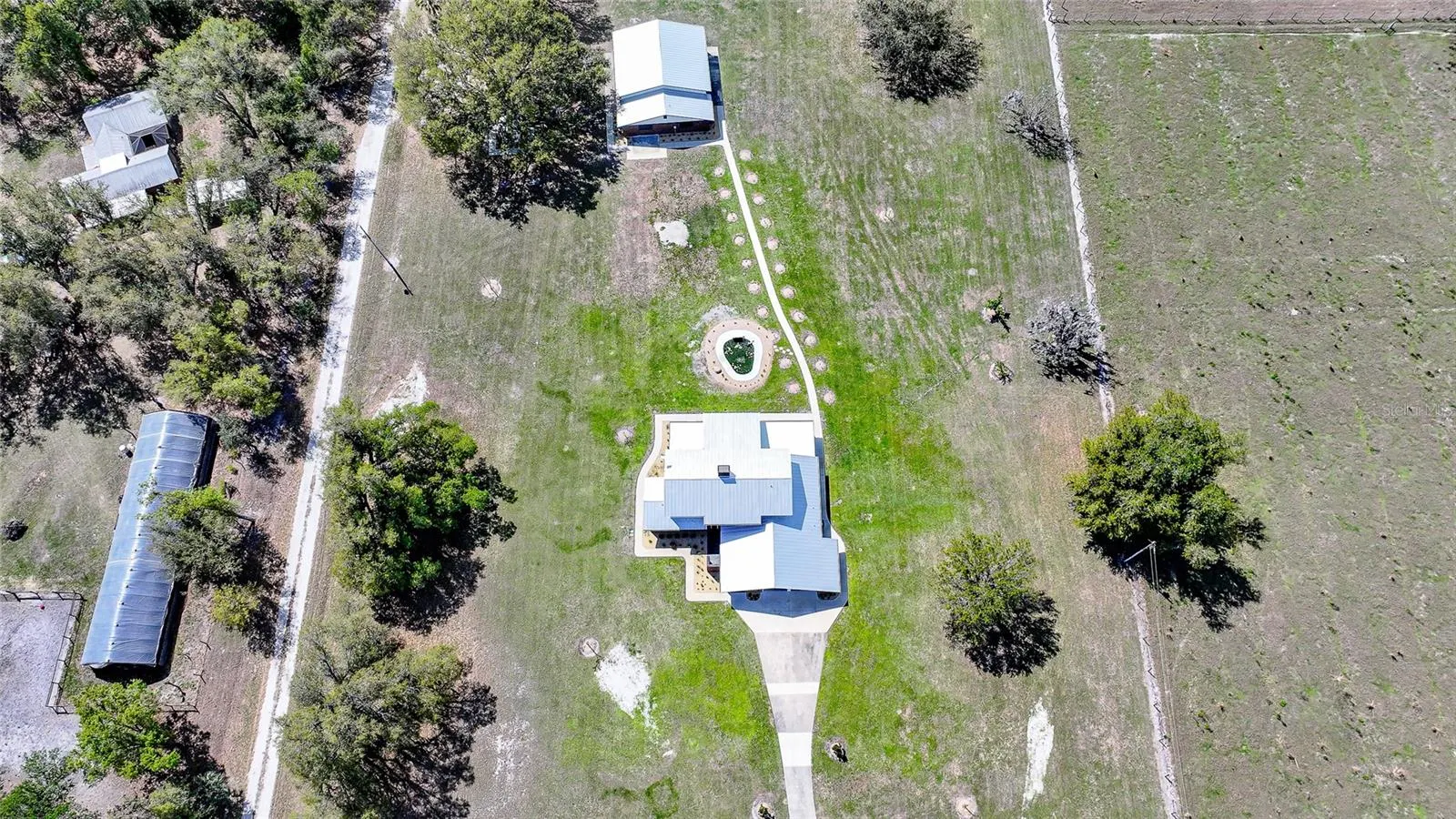 3049 SW COUNTY ROAD 769