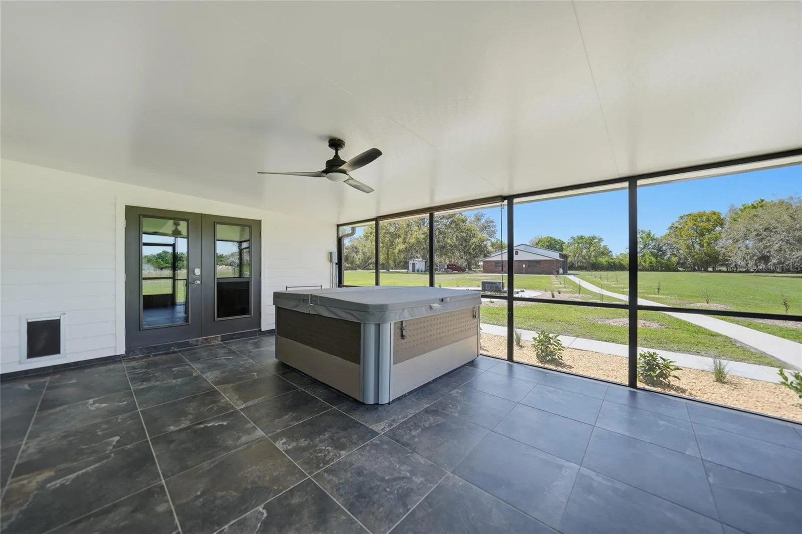 3049 SW COUNTY ROAD 769