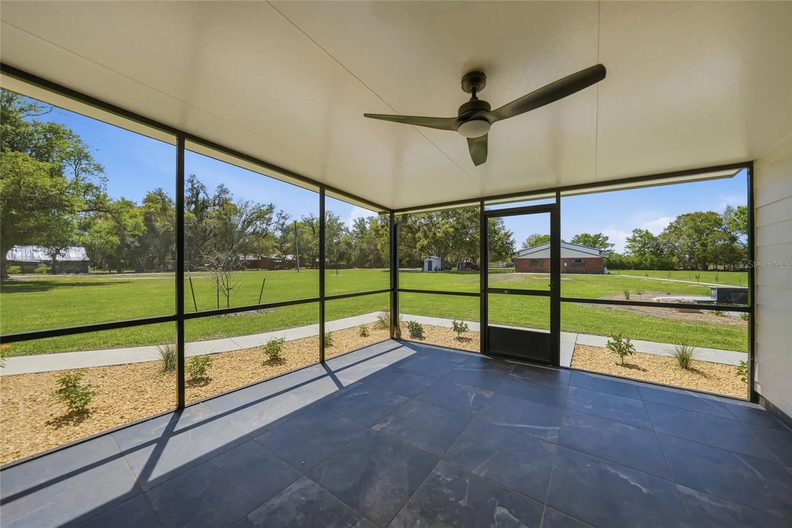 3049 SW COUNTY ROAD 769