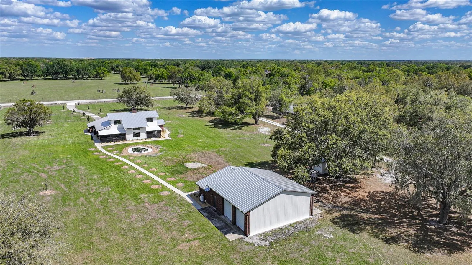 3049 SW COUNTY ROAD 769