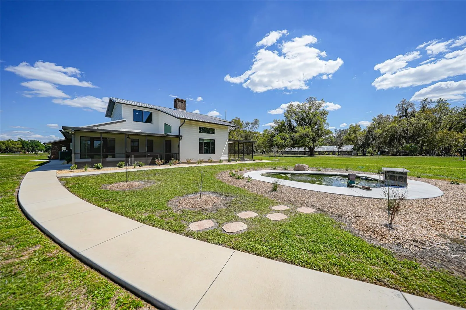 3049 SW COUNTY ROAD 769