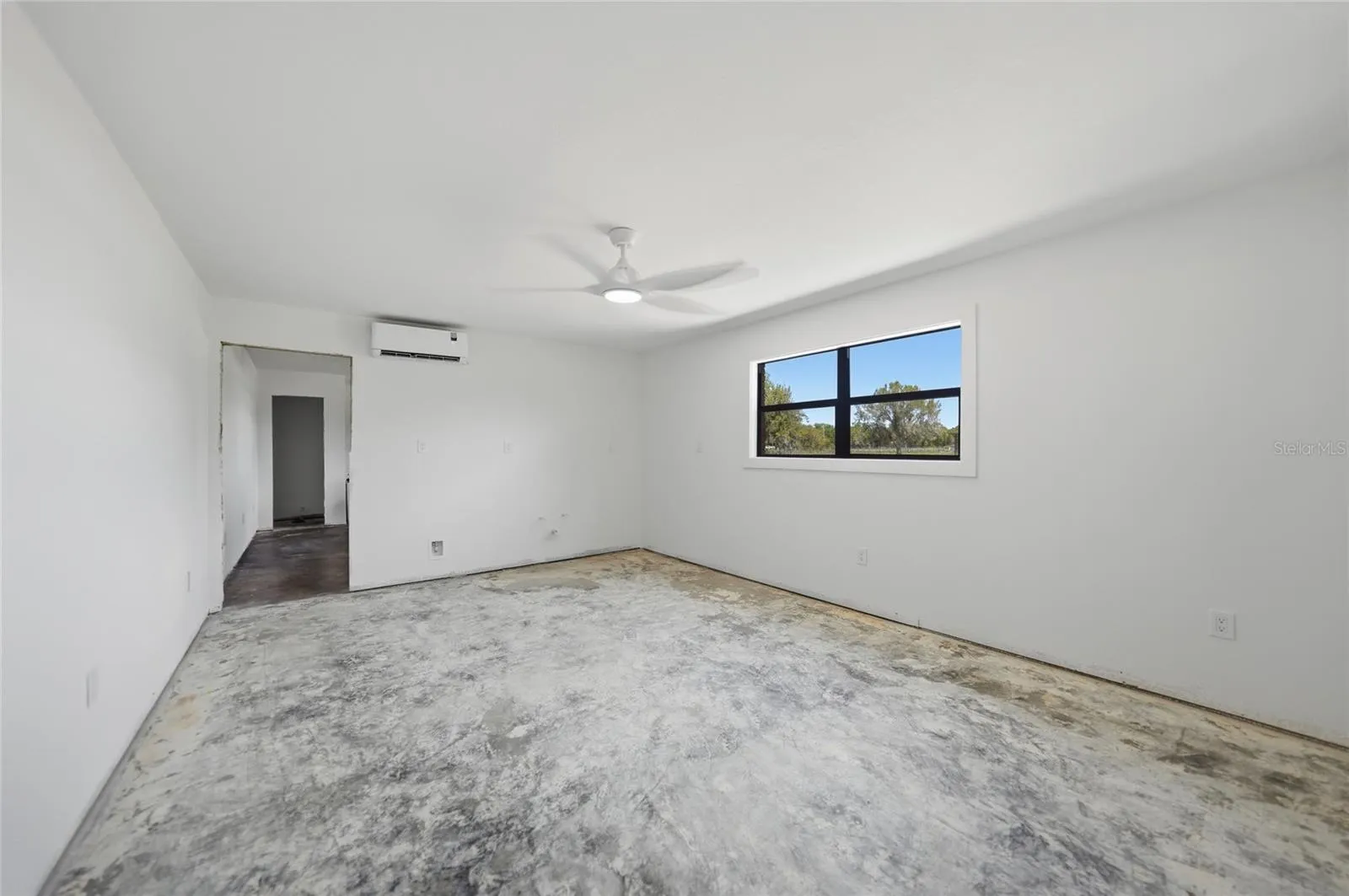 3049 SW COUNTY ROAD 769