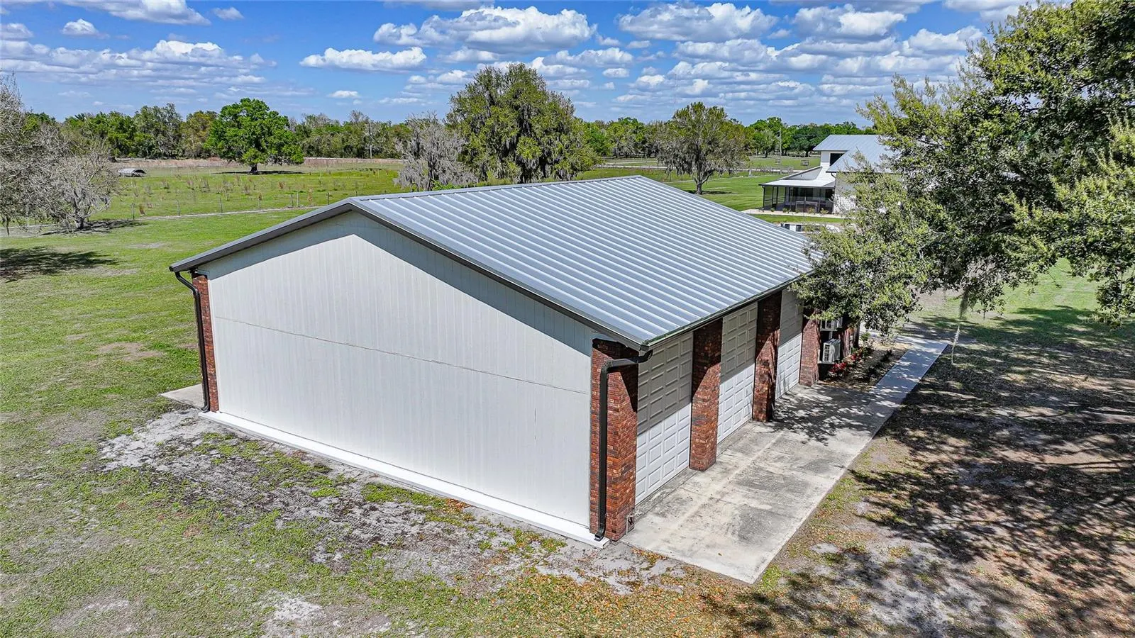 3049 SW COUNTY ROAD 769