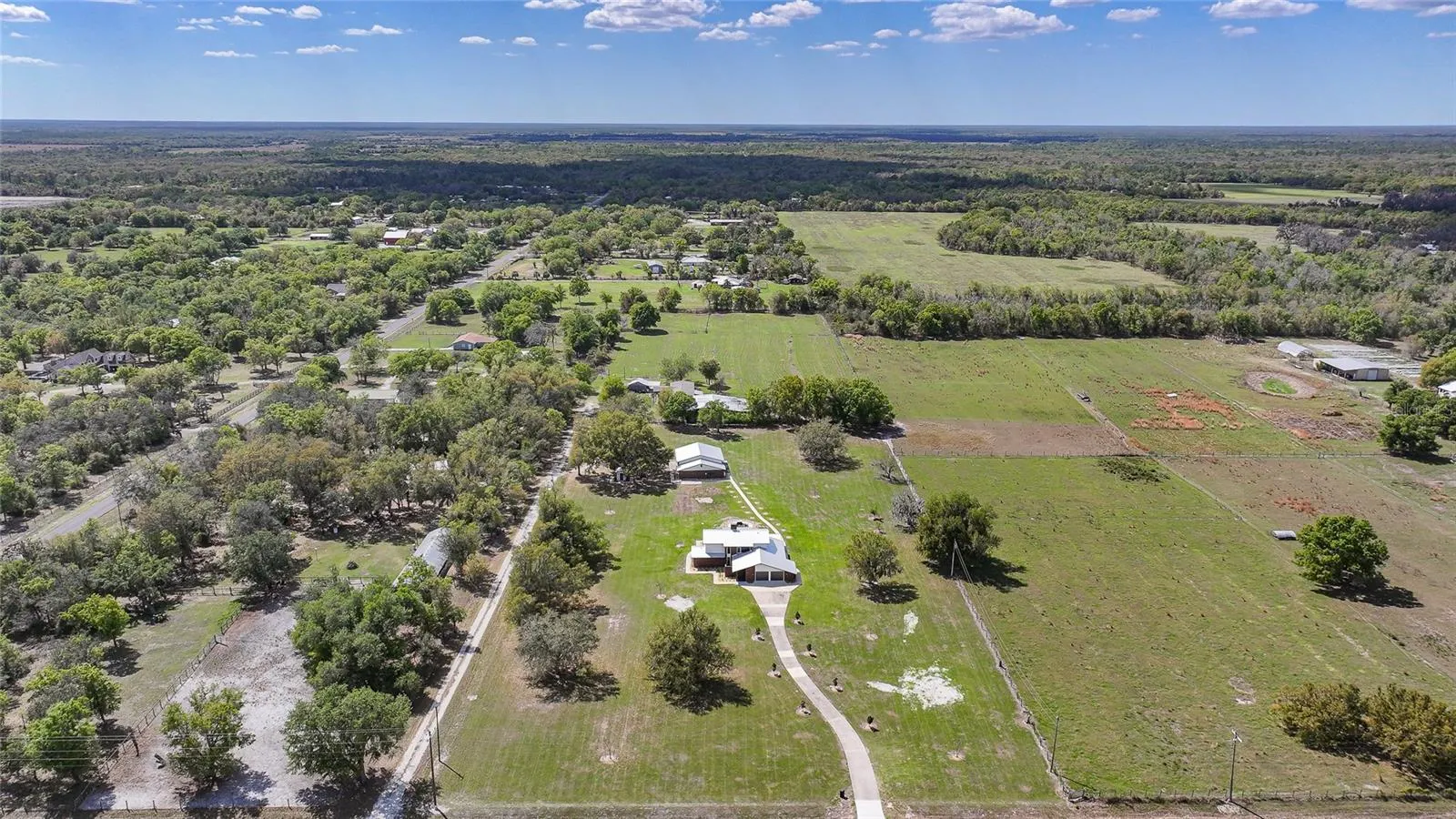 3049 SW COUNTY ROAD 769