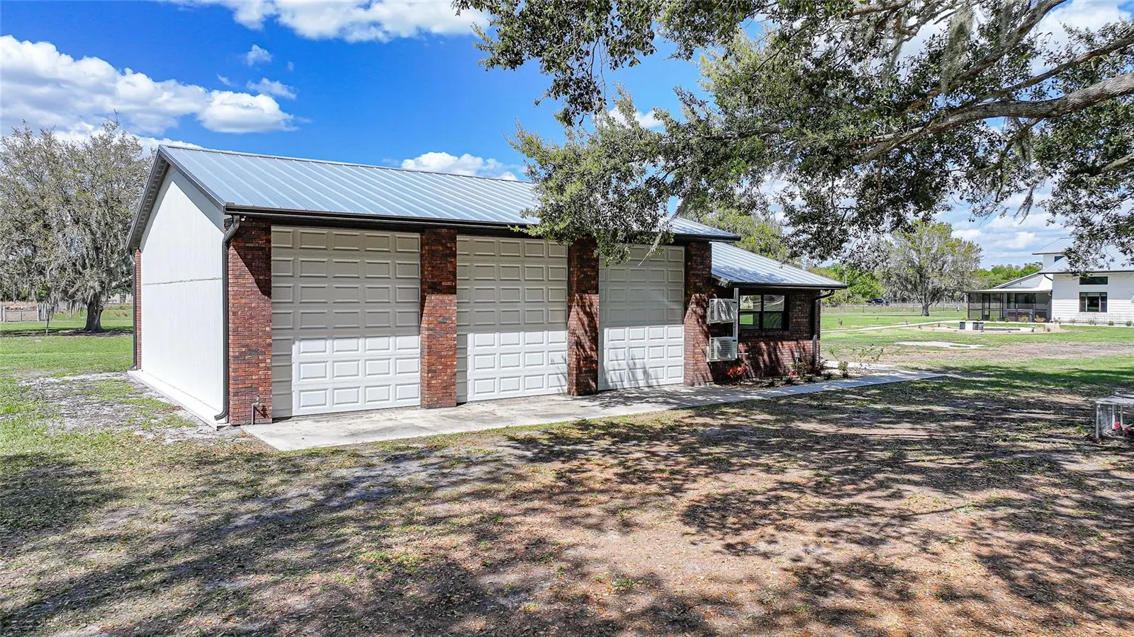 3049 SW COUNTY ROAD 769
