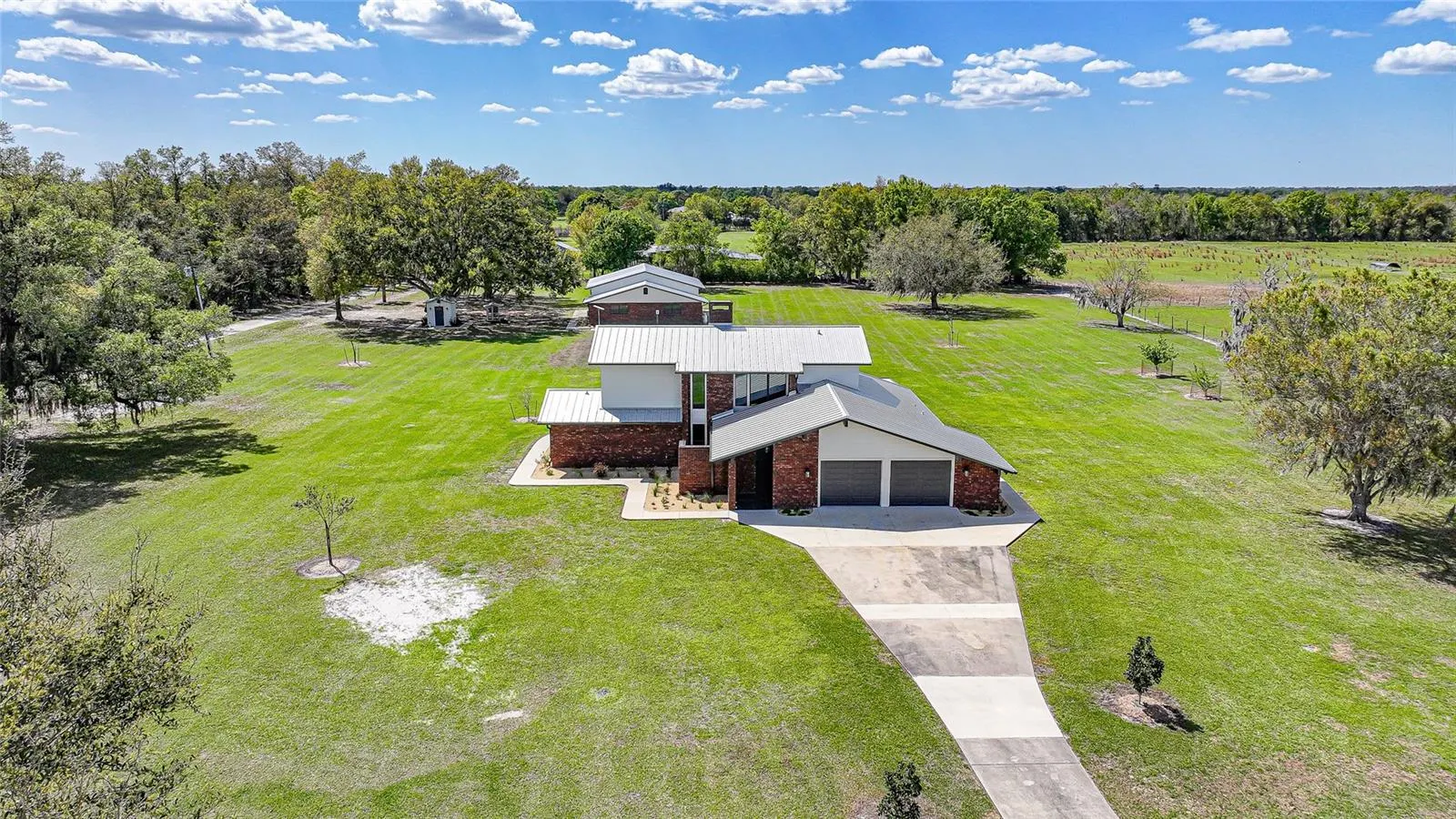 3049 SW COUNTY ROAD 769