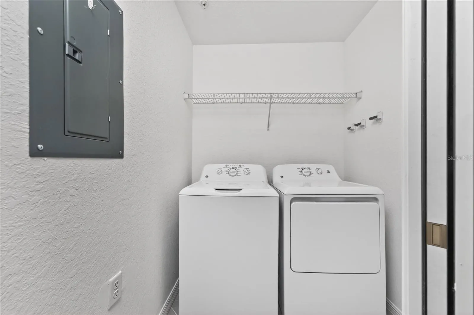 14141 HERITAGE LANDING BLVD #921 #921