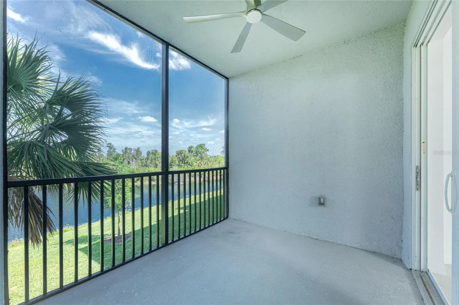 14141 HERITAGE LANDING BLVD #921 #921