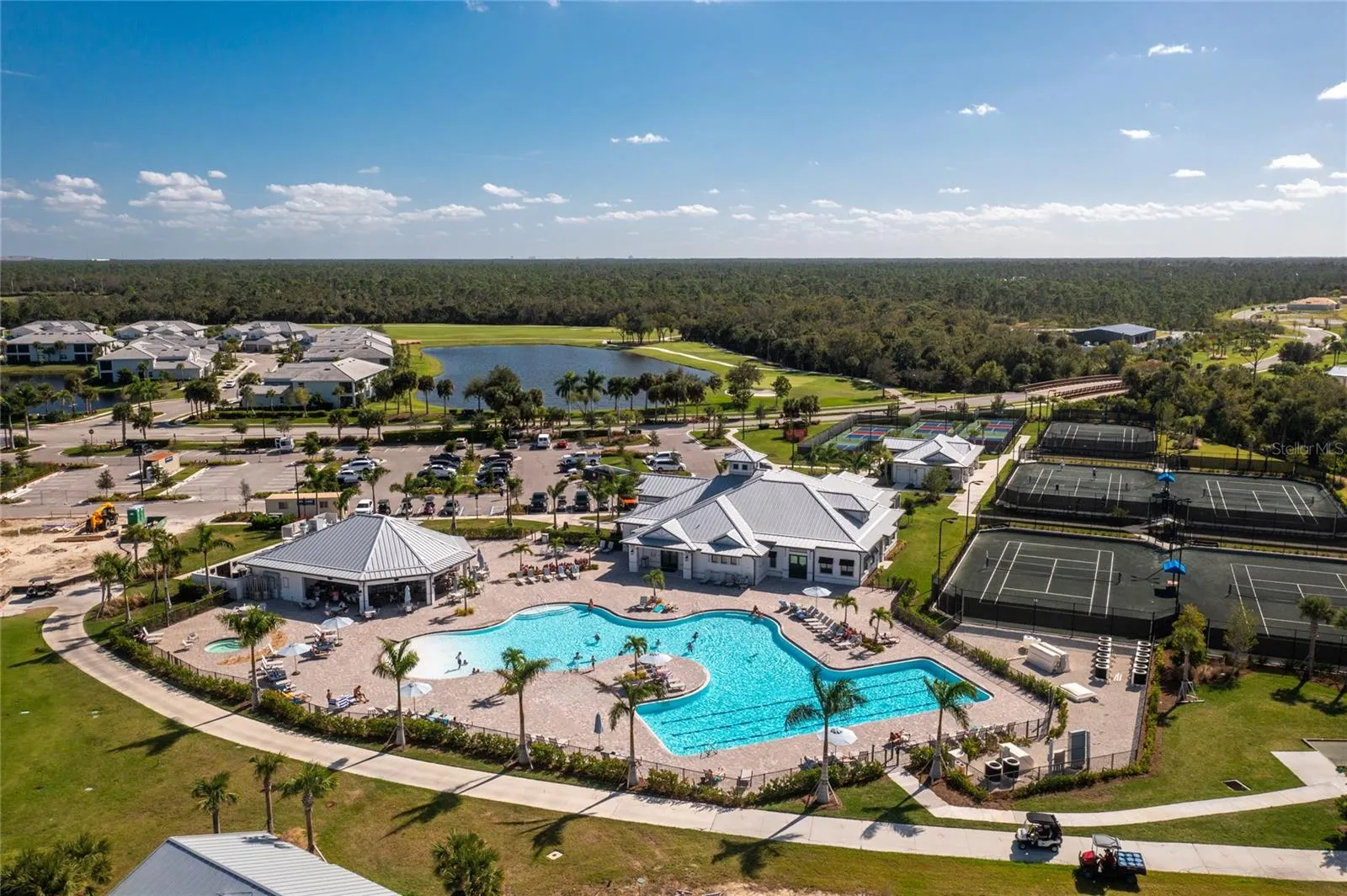 14141 HERITAGE LANDING BLVD #921 #921