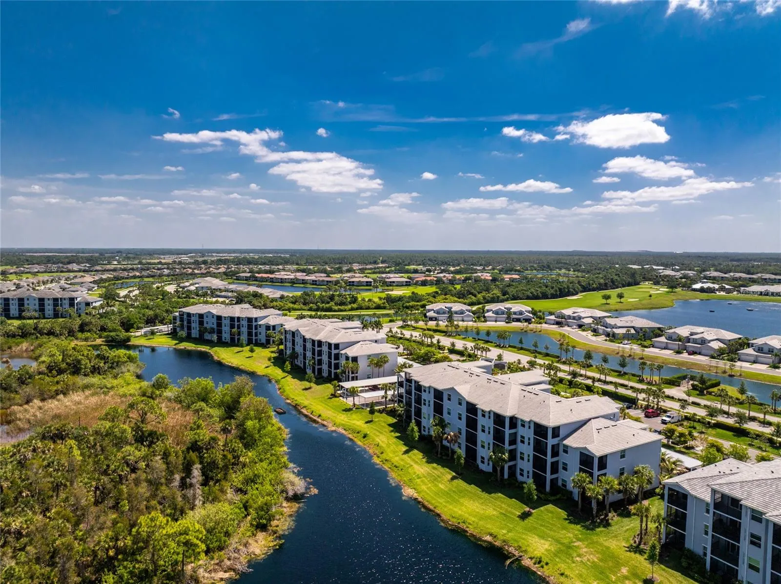 14141 HERITAGE LANDING BLVD #921 #921