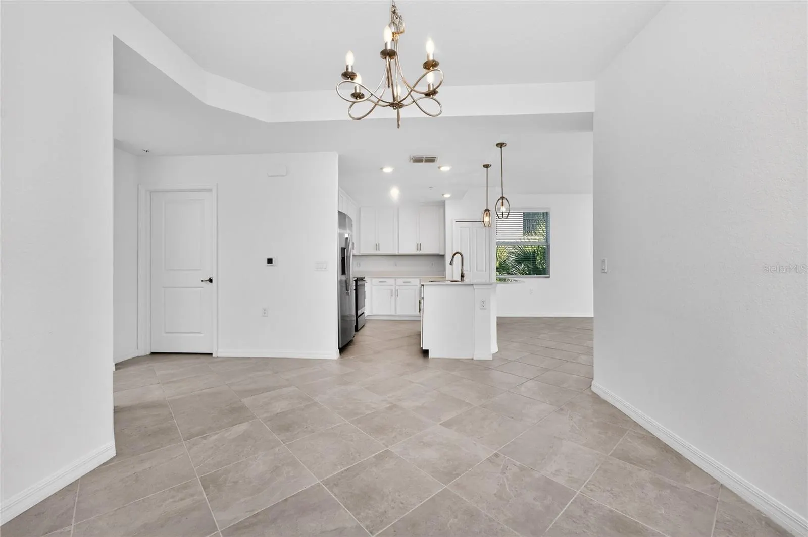 14141 HERITAGE LANDING BLVD #921 #921
