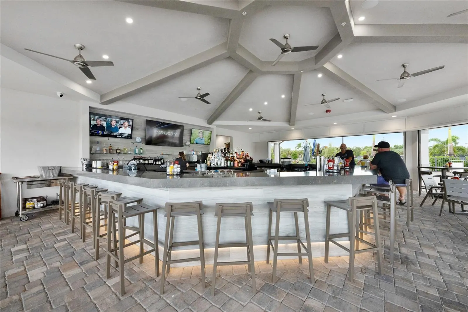 14141 HERITAGE LANDING BLVD #921 #921