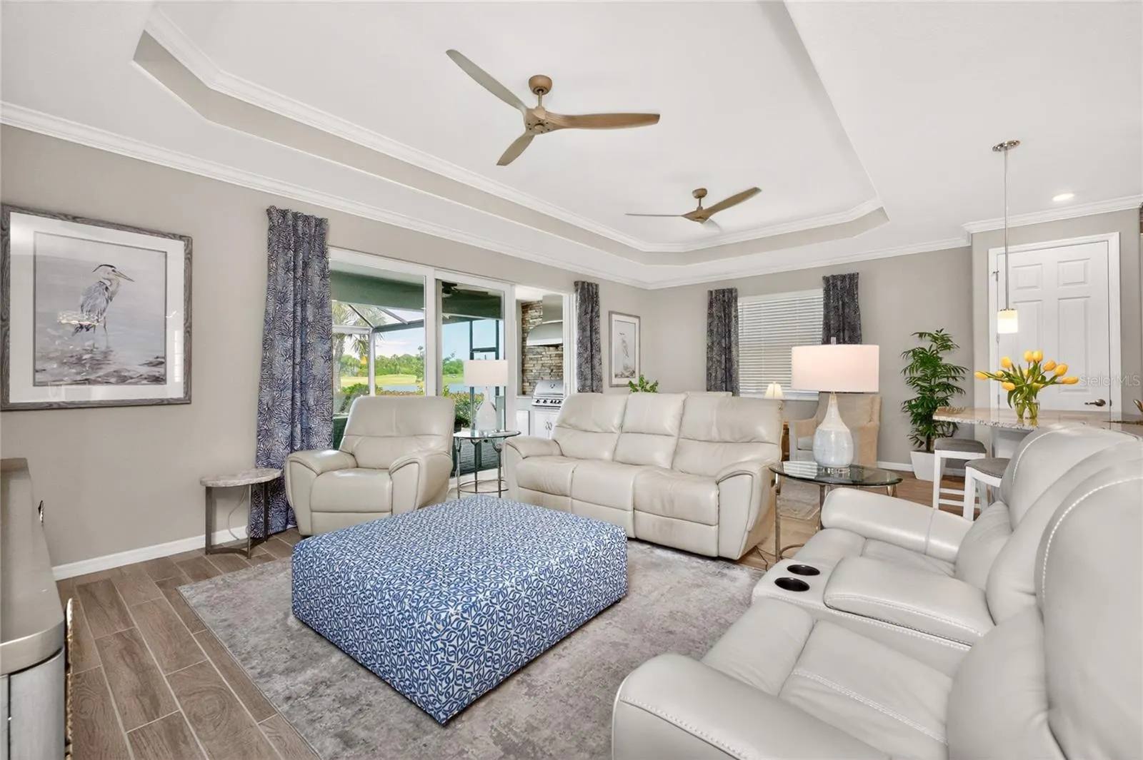 25180 LONGMEADOW DR