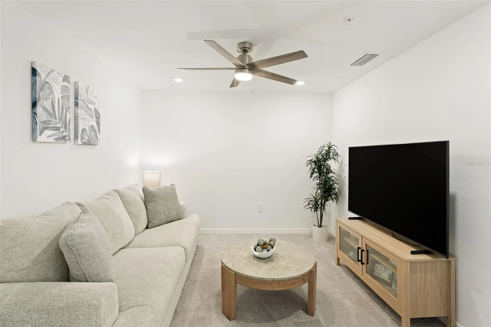 14241 HERITAGE LANDING BLVD #1827 #1827
