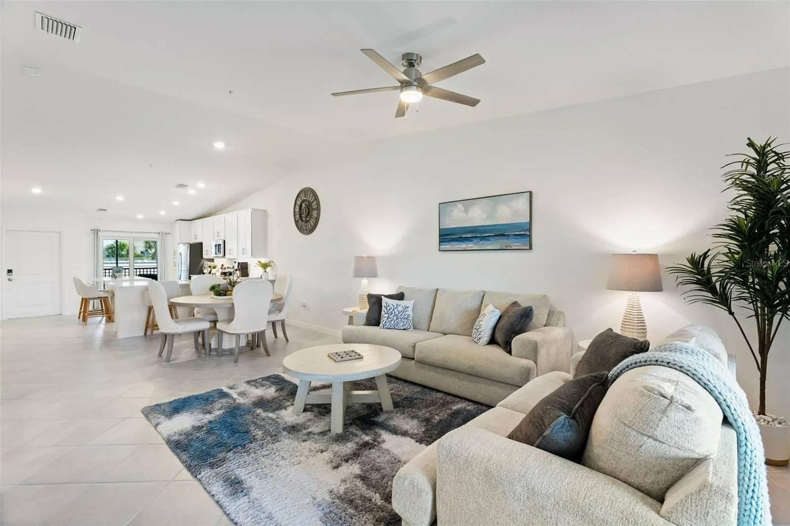 14241 HERITAGE LANDING BLVD #1827 #1827